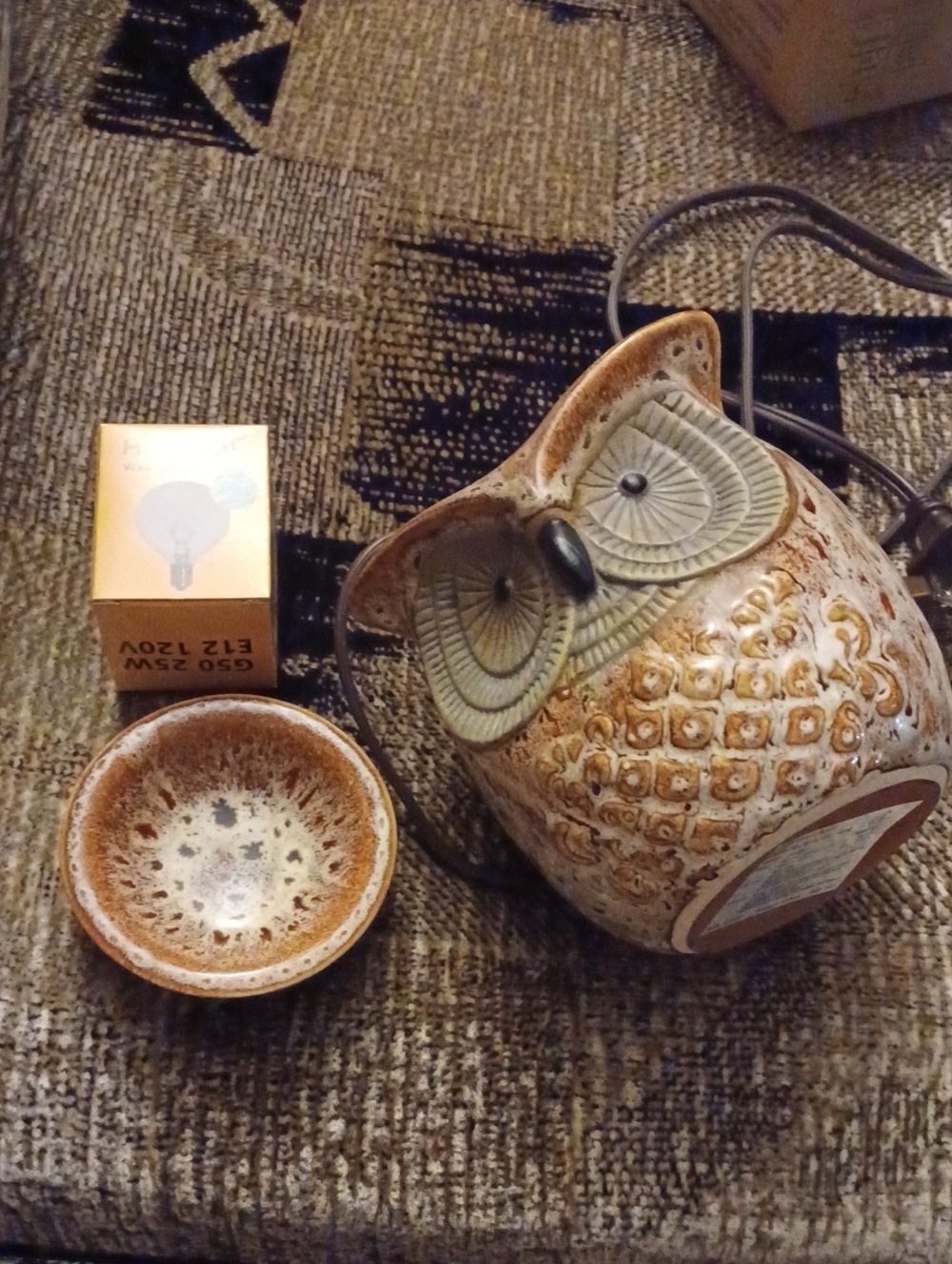 2/$50 Ceramic Owl Wax Warmer With Extra New Bulb